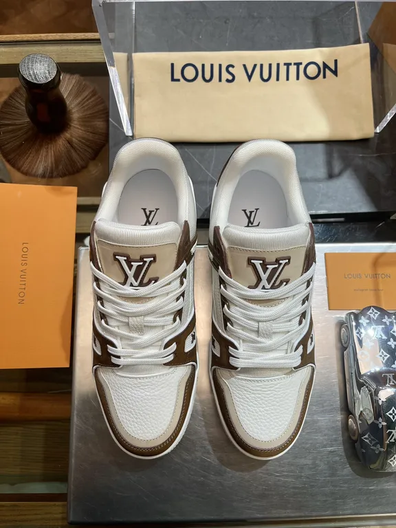 Louis Vuitton Shoe 